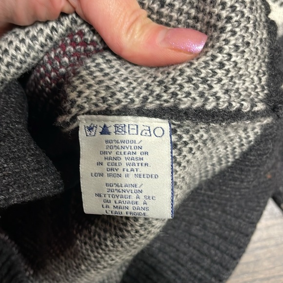 Brand new Schott cardigan wool nylon blend. Multiple sizes available. - Picture 4 of 5